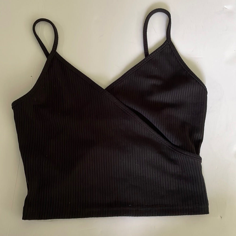 Black crop top skinny strap cross front size L